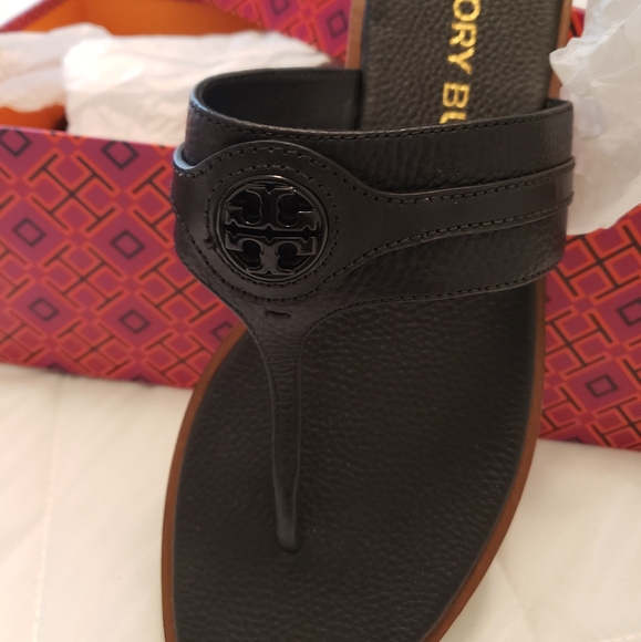 Tory Burch Thong Welt Leather Sandals Black 9 - Picture 3 of 16